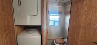 2005 RV Jayco Designer  38 RDQS - Photo 13 - Helena, MT 59601