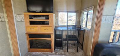 2005 RV Jayco Designer  38 RDQS - Photo 8 - Helena, MT 59601