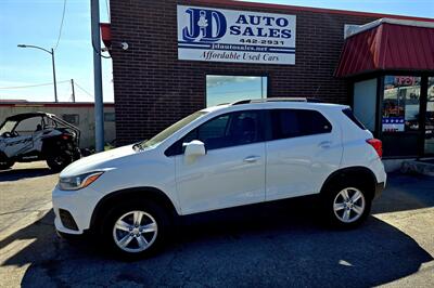 2018 Chevrolet Trax LT   - Photo 2 - Helena, MT 59601