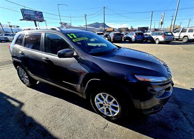 2017 Jeep Cherokee Latitude   - Photo 6 - Helena, MT 59601
