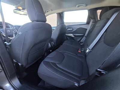 2017 Jeep Cherokee Latitude   - Photo 13 - Helena, MT 59601