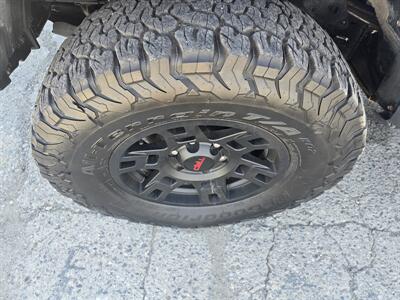 2014 Toyota Tacoma V6   - Photo 12 - Helena, MT 59601