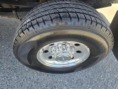 2001 Ford F-350 XL   - Photo 10 - Helena, MT 59601