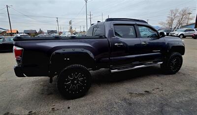 2017 Toyota Tacoma Limited   - Photo 7 - Helena, MT 59601