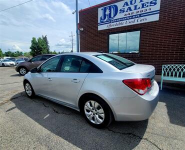 2016 Chevrolet Cruze Limited LS Auto   - Photo 13 - Helena, MT 59601