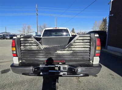 2004 GMC Sierra 3500 SLE 4dr Crew Cab SLE   - Photo 11 - Helena, MT 59601