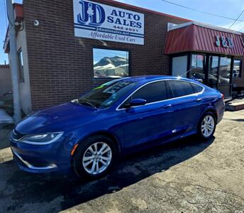 2015 Chrysler 200 Limited   - Photo 2 - Helena, MT 59601