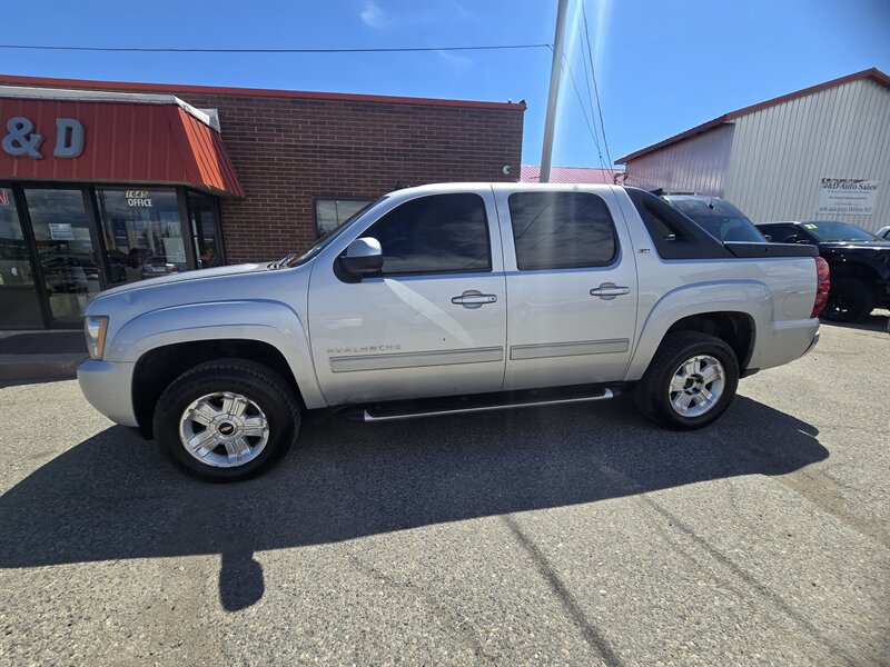 2010 Chevrolet Avalanche LT   - Photo 1 - Helena, MT 59601