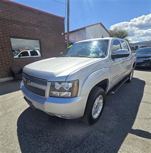 2010 Chevrolet Avalanche LT - Photo 3 - Helena, MT 59601