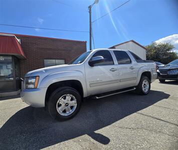 2010 Chevrolet Avalanche LT - Photo 2 - Helena, MT 59601