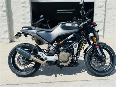 2021 Husqvarna Svartpilen 401   - Photo 1 - Arcadia, CA 91006