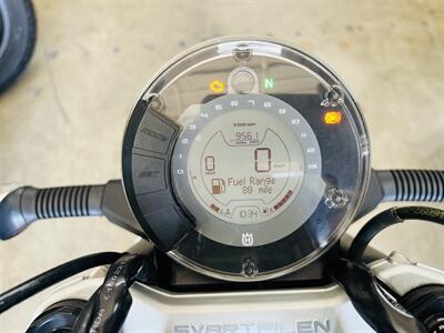2021 Husqvarna Svartpilen 401   - Photo 5 - Arcadia, CA 91006