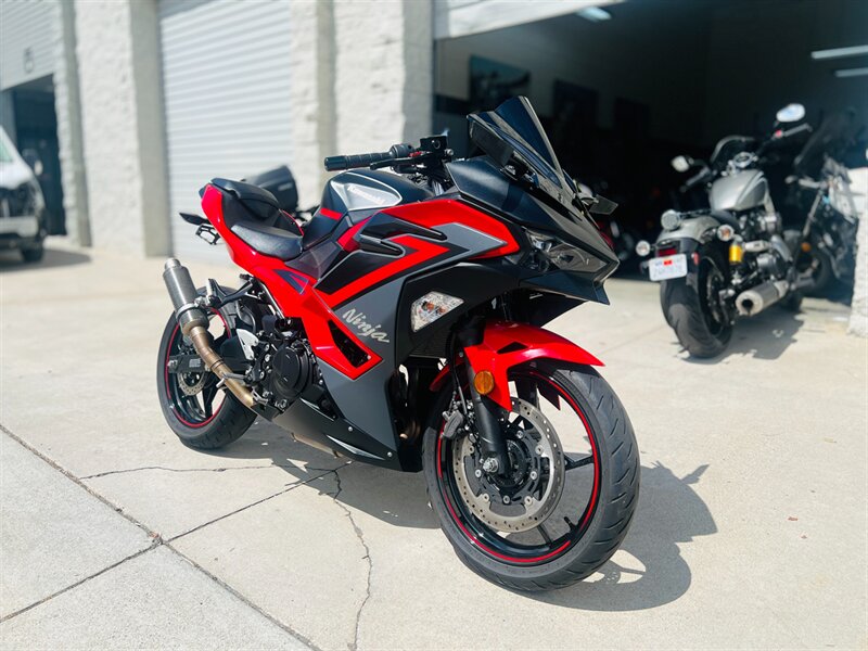 2025 Kawasaki Ninja