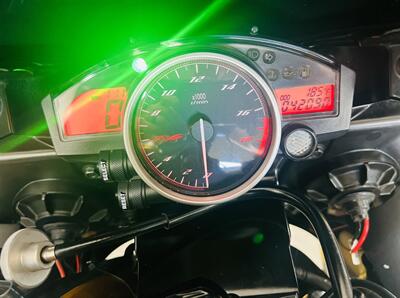 2008 Yamaha YZF-R6   - Photo 5 - Arcadia, CA 91006