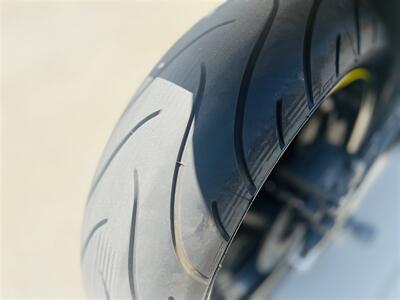 2008 Yamaha YZF-R6   - Photo 11 - Arcadia, CA 91006