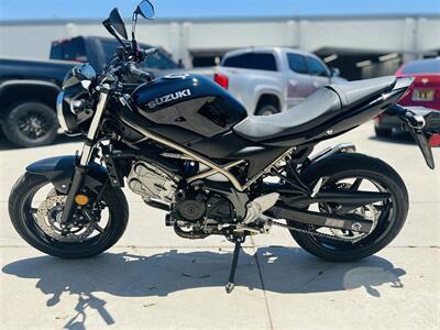 2022 Suzuki SV650   - Photo 2 - Arcadia, CA 91006