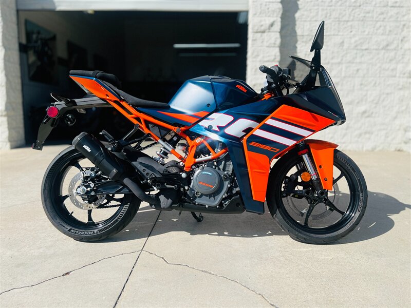 2024 KTM RC 390  