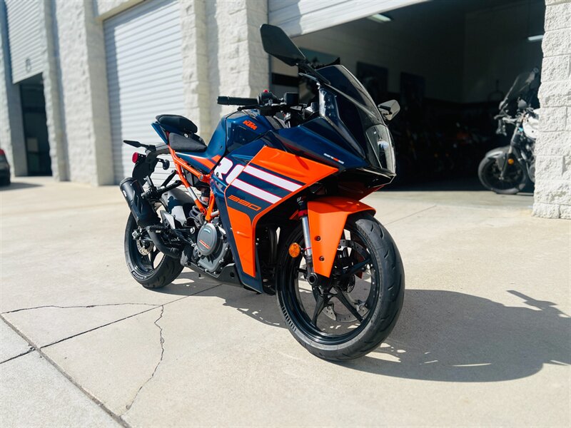 2024 KTM RC 390  