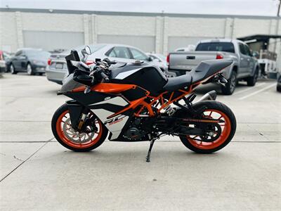 2017 KTM RC 390  