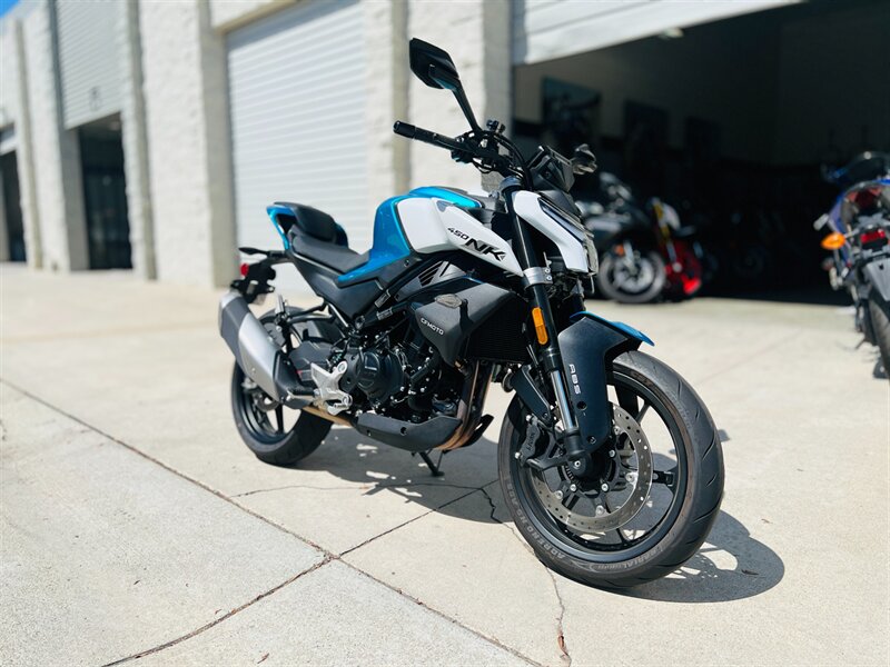 2025 Cfmoto Nk