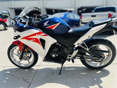 2011 Honda CBR250R   - Photo 2 - Arcadia, CA 91006
