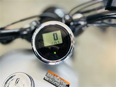 2020 Yamaha BOLT-R SPEC - Photo 5 - Arcadia, CA 91006