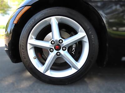 2008 Saturn SKY Carbon Edition - Photo 32 - Palm Desert, CA 92211