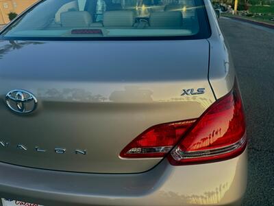2006 Toyota Avalon XLS   - Photo 6 - Palm Desert, CA 92211