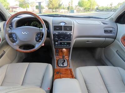 2004 INFINITI I35   - Photo 10 - Palm Desert, CA 92211