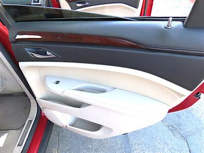2011 Cadillac SRX Luxury Collection   - Photo 33 - Palm Desert, CA 92211