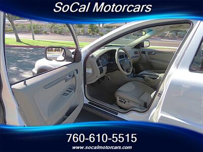 2005 Volvo XC70 AWD   - Photo 9 - Palm Desert, CA 92211