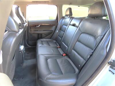 2012 Volvo XC70 3.2   - Photo 26 - Palm Desert, CA 92211