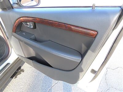 2012 Volvo XC70 3.2   - Photo 30 - Palm Desert, CA 92211