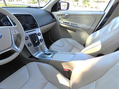 2012 Volvo XC60 3.2   - Photo 18 - Palm Desert, CA 92211