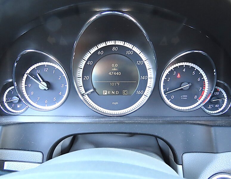 2010 Mercedes-Benz E 350 photo 15 of 37
