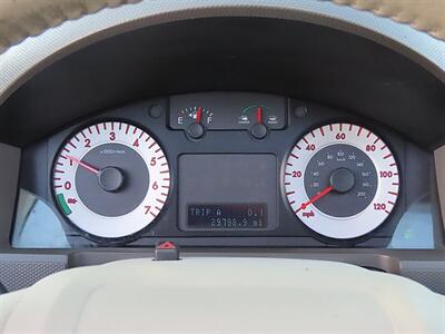 2009 Mazda Tribute Hybrid Grand Touring   - Photo 14 - Palm Desert, CA 92211