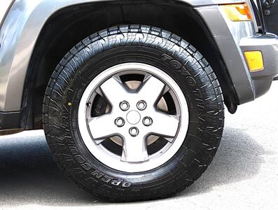 2006 Jeep Liberty Sport   - Photo 38 - Palm Desert, CA 92211