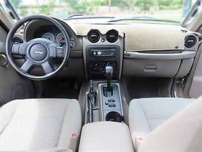 2006 Jeep Liberty Sport   - Photo 13 - Palm Desert, CA 92211
