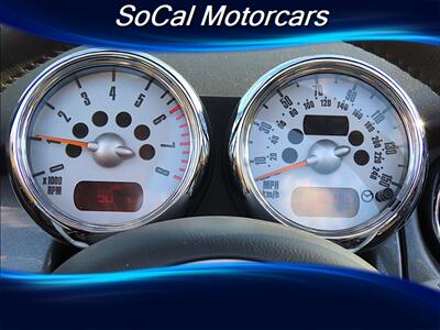 2005 MINI Cooper Convertible   - Photo 19 - Palm Desert, CA 92211