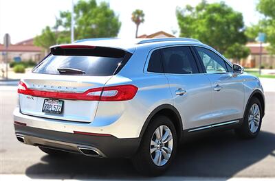2017 Lincoln MKX Premiere - Photo 6 - Palm Desert, CA 92211