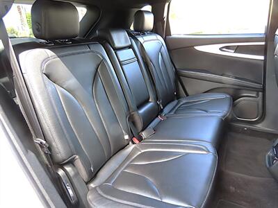 2017 Lincoln MKX Premiere - Photo 23 - Palm Desert, CA 92211