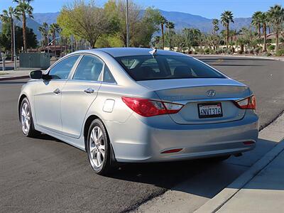 2011 Hyundai SONATA Limited   - Photo 4 - Palm Desert, CA 92211