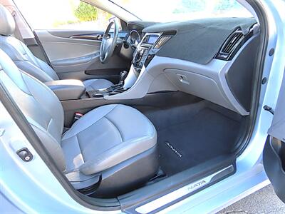 2011 Hyundai SONATA Limited   - Photo 19 - Palm Desert, CA 92211