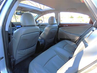 2011 Hyundai SONATA Limited   - Photo 23 - Palm Desert, CA 92211