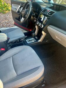 2018 Subaru Forester 2.5i Premium   - Photo 25 - Palm Desert, CA 92211