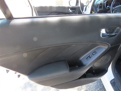 2016 Kia Forte5 SX   - Photo 27 - Palm Desert, CA 92211
