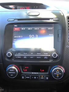 2016 Kia Forte5 SX   - Photo 15 - Palm Desert, CA 92211