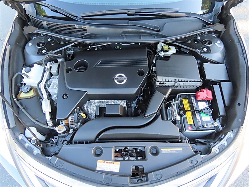 2015 Nissan Altima 2.5 S photo 34 of 37