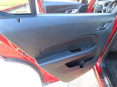 2013 Chevrolet Equinox LT - Photo 28 - Palm Desert, CA 92211