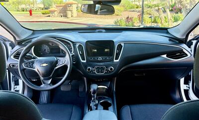 2024 Chevrolet Malibu LT   - Photo 12 - Palm Desert, CA 92211